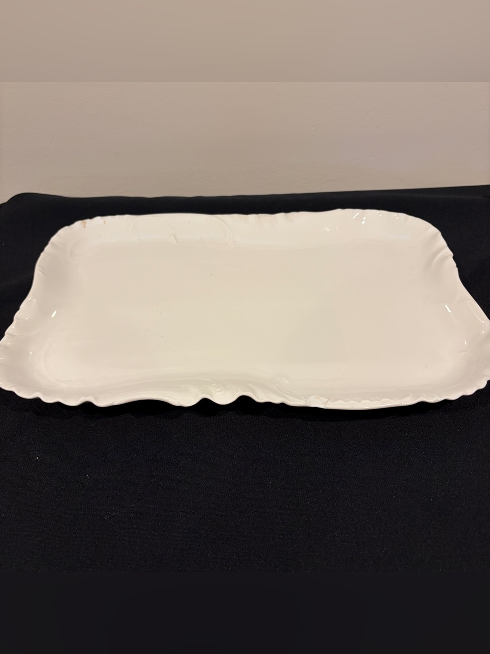 HAVILAND LIMOGES MARSEILLE RECTANGULAR TRAY, IVORY 14”x9"